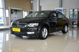 2015款斯柯达明锐1.4T