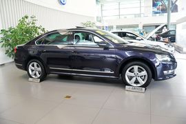 2014款大众帕萨特1.8TSI