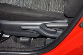 2014款丰田威驰1.5L手动智臻版