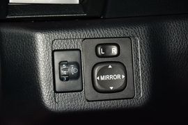 2014款丰田威驰1.5L手动智臻版