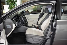 2015款大众速腾230TSI