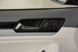 2015款大众速腾230TSI