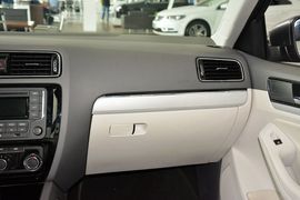 2015款大众速腾230TSI