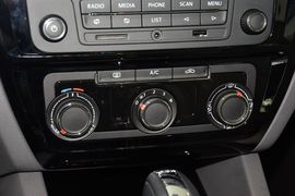 2015款大众速腾230TSI