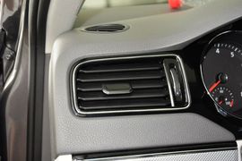 2015款大众速腾230TSI