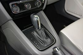 2015款大众速腾230TSI