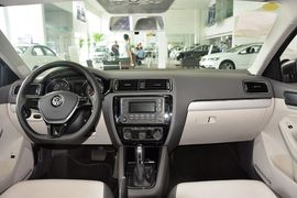 2015款大众速腾230TSI