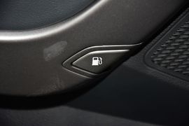 2015款现代全新胜达2.0T自动四驱智能型