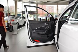 2015款现代全新胜达2.0T自动四驱智能型