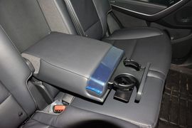 2015款现代全新胜达2.0T自动四驱智能型