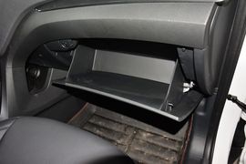 2015款现代全新胜达2.0T自动四驱智能型