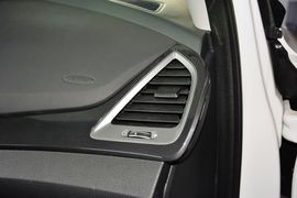 2015款现代全新胜达2.0T自动四驱智能型