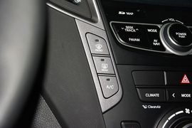 2015款现代全新胜达2.0T自动四驱智能型