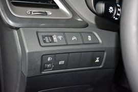 2015款现代全新胜达2.0T自动四驱智能型