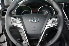 2015款现代全新胜达2.0T自动四驱智能型