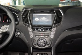 2015款现代全新胜达2.0T自动四驱智能型