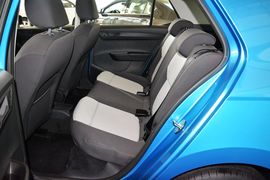 2015款斯柯达晶锐1.4L自动前行版