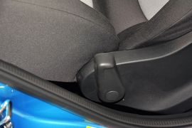 2015款斯柯达晶锐1.4L自动前行版