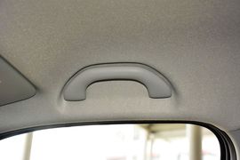 2015款斯柯达晶锐1.4L自动前行版