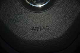 2015款斯柯达晶锐1.4L自动前行版