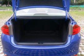 2015款本田锋范1.5L