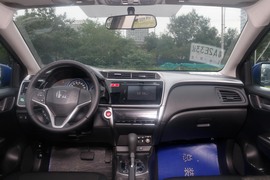 2015款本田锋范1.5L