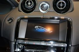 2015款捷豹XJL