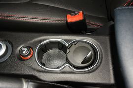 2015款陆风X8