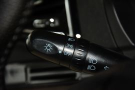 2015款陆风X8