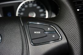 2015款陆风X8