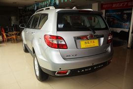 2015款陆风X8