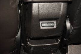 2015款福特福克斯两厢1.5L