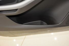 2015款福特福克斯两厢1.5L