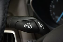 2015款福特福克斯两厢1.5L