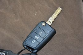 2015款大众凌渡330TSI