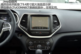 2015款Jeep自由光2.4L精英版