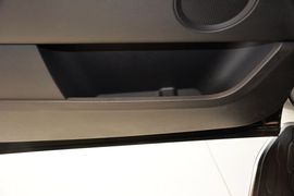 2015款路虎发现神行2.0T