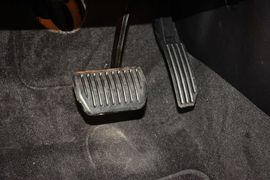 2015款路虎发现神行2.0T