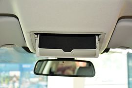 2015款路虎发现神行2.0T