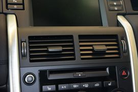 2015款路虎发现神行2.0T