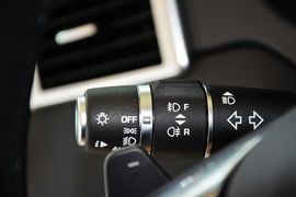 2015款路虎发现神行2.0T