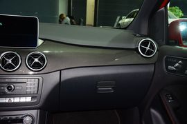 2015款奔驰B260运动型