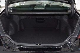 2015款丰田凯美瑞2.0G豪华版