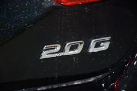 2015款丰田凯美瑞2.0G豪华版