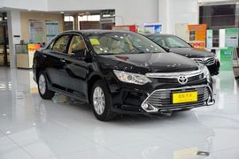 2015款丰田凯美瑞2.0G豪华版