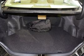 2015款丰田凯美瑞2.0G豪华版