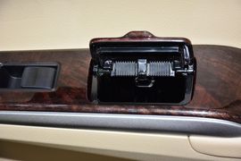 2015款丰田凯美瑞2.0G豪华版