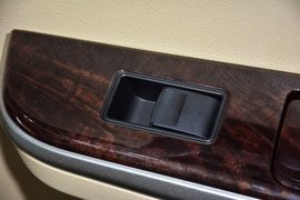 2015款丰田凯美瑞2.0G豪华版