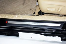 2015款丰田凯美瑞2.0G豪华版