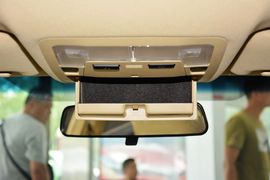 2015款丰田凯美瑞2.0G豪华版